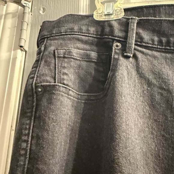 Old Navy original mid rise stretchy black jeans Women’s size 20 regular - Picture 3 of 8